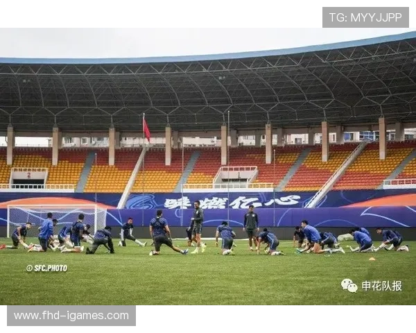 诺坎普草皮维护升级,应对密集赛程挑战