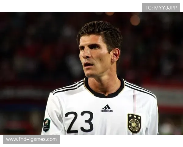 意甲纪录片拍摄启动,更衣室镜头首次公开