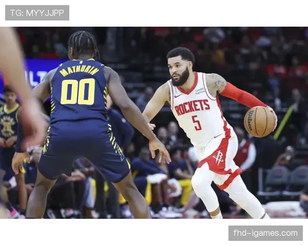 报道:猛龙队启用全新“1-2-2”全场防守阵型,成功打乱勇士进攻发起节奏